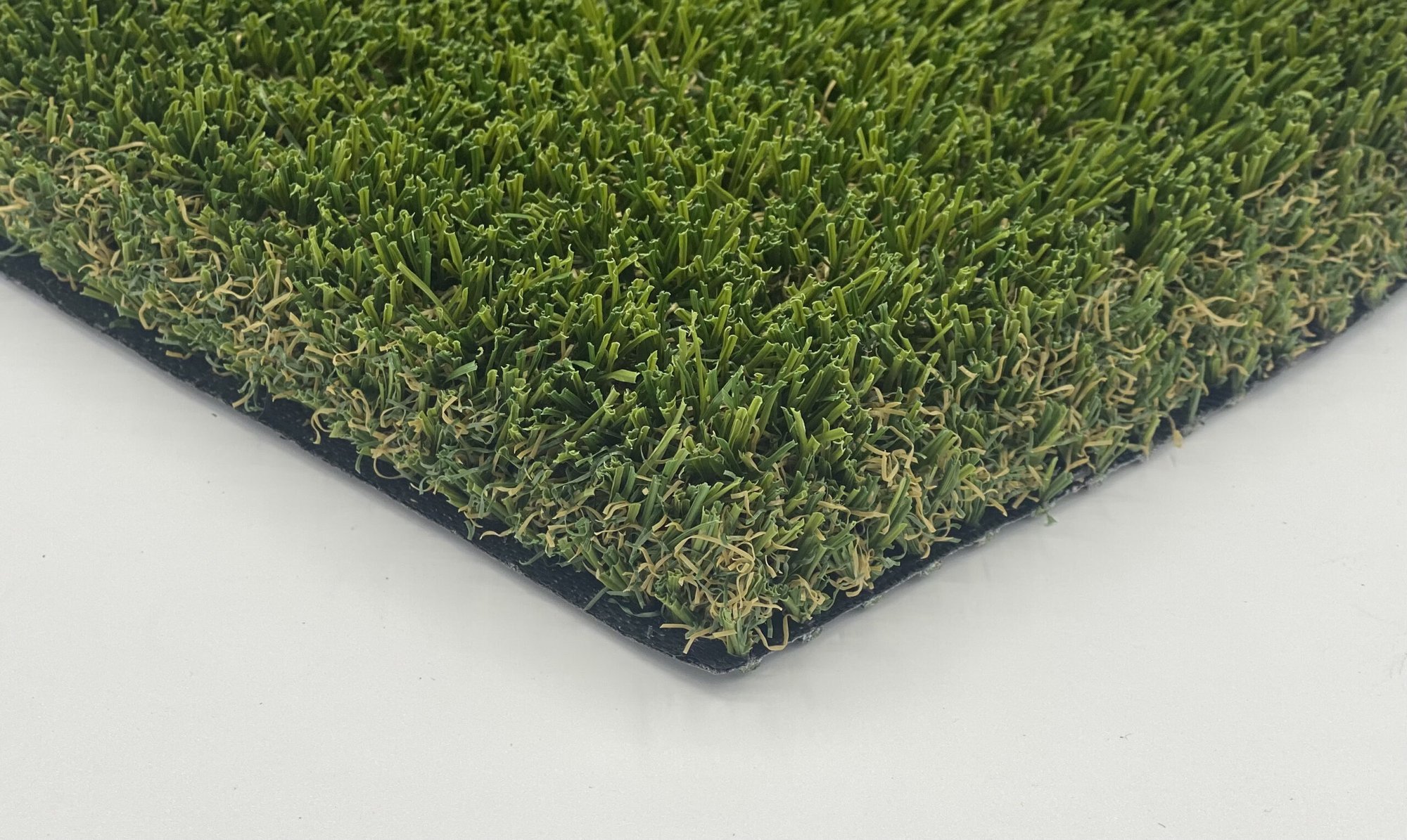 Alta turf — controlled-pile versatile landscape install
