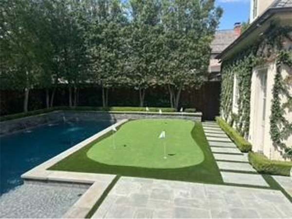 Cypress Putt Pro — putting green install